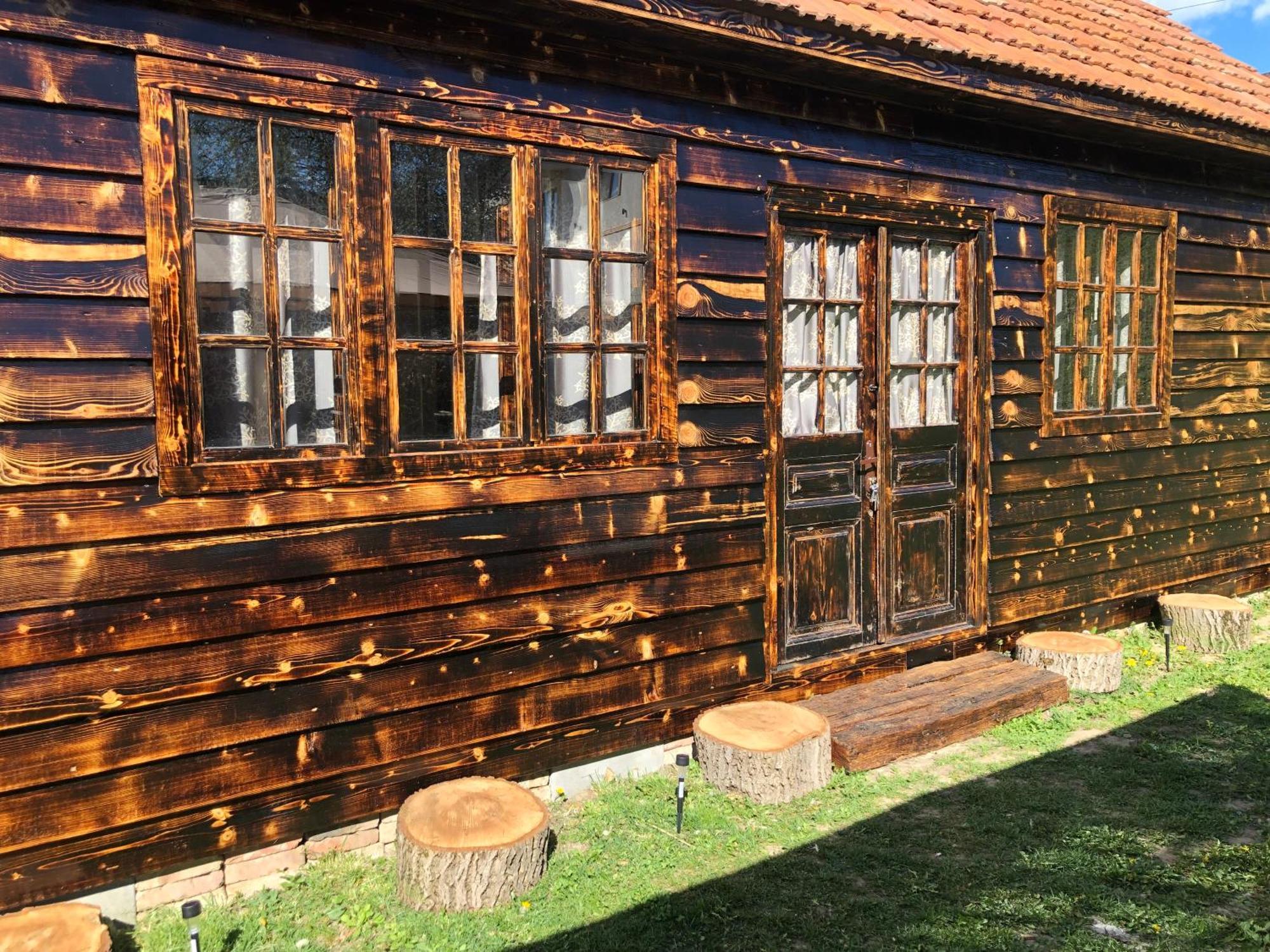 Old Court Villa Curtea de Argeş Exteriör bild